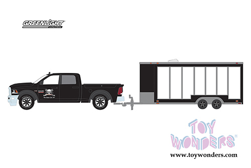 Greenlight - Hitch & Tow Series 13 | Ram 2500 and Glass Display Trailer Graveyard Carz (2016, 1/64 scale diecast model car, Black) 32130D/24