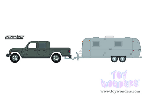 Greenlight - Hitch & Tow Series 23 |  Jeep&reg; Gladiator with Airstream Double-Axle Land Yacht Safari (2020, 1/64 scale diecast model car, Granite Crystal Metallic) 32230B/24