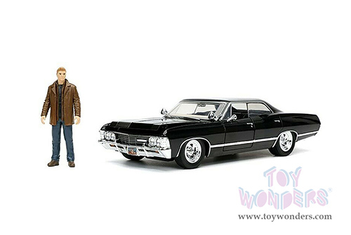 Jada Toys - Hollywood Rides | Supernatural Join The Hunt Chevrolet® Impala SS Sport Sedan with Dean Winchester figurine (1967, 1/24, diecast model car, Black) 32250/4
