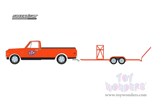 Greenlight - Hitch & Tow Series 26 | Chevrolet&reg; C-10 Pickup Truck Bed Cover and Tandem Car Trailer "STP" (1968, 1/64 scale diecast model car, Orange) 32260B/24