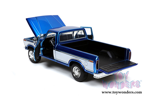 Jada Toys Just Trucks - Ford F-150 Custom Pickup Truck with Extra Wheels (1979, 1/24 scale diecast model car, Candy BlueWhite) 32309/4