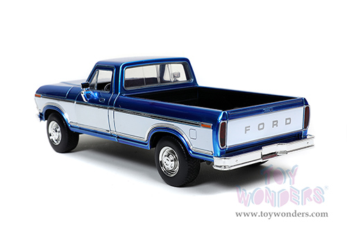 Jada Toys Just Trucks - Ford F-150 Custom Pickup Truck with Extra Wheels (1979, 1/24 scale diecast model car, Candy Blue with White) 32309