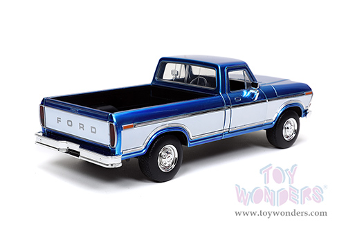 Jada Toys Just Trucks - Ford F-150 Custom Pickup Truck with Extra Wheels (1979, 1/24 scale diecast model car, Candy Blue with White) 32309