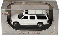 Show product details for Signature Models - Cadillac Escalade ESV SUV (2004, 1:32, White) 32343W