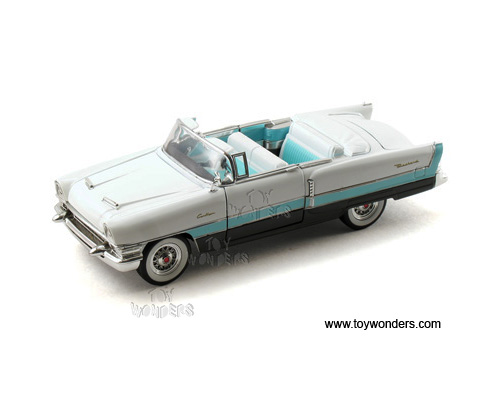 Signature Models - Packard Carribbean Convertible(1955, 1:32, Green) 32346GN