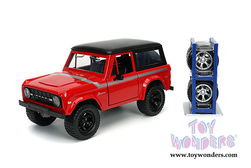 Jada Toys Just Trucks - Ford Bronco with Extra Wheels (1973, 1/24 scale diecast model car, Red/Black) 32425/4