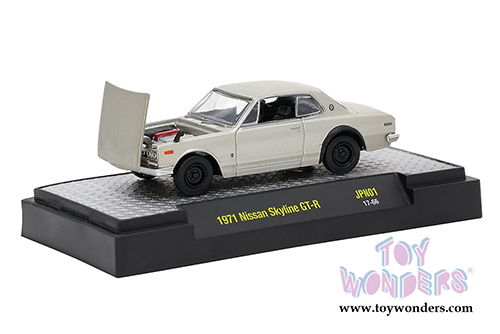 Castline M2 Machines - Auto - Japan | Datsun Assortment Release 1 (1/64 scale diecast model car, Asstd.) 32500/JPN01