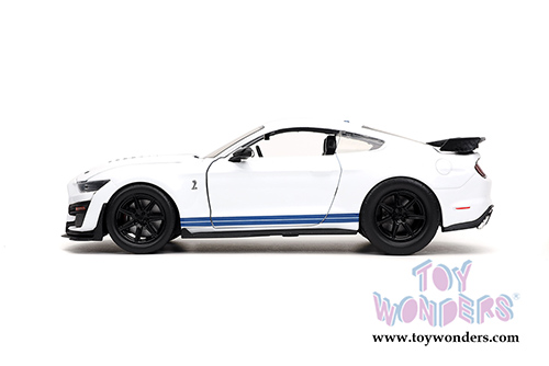 Jada Toys Bigtime Muscle - Ford Mustang Shelby&reg; GT500&reg; Hardtop (2020, 1/24 scale diecast model car, Glossy White) 32663/4