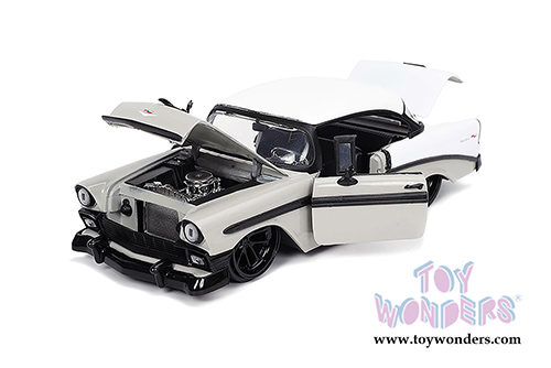 Jada Toys Bigtime Muscle - Chevrolet® Bel Air® Hardtop (1956, 1/24 scale diecast model car, Gray/White) 32696/4