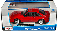Maisto - Special Edition | Ford Mustang SVT Cobra (1993, 1/24 scale diecast model car, Red) 32906R