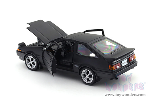 Maisto - Special Edition | Toyota Sprinter Trueno AE86 (1/24 scale diecast model car, Black) 32916BK