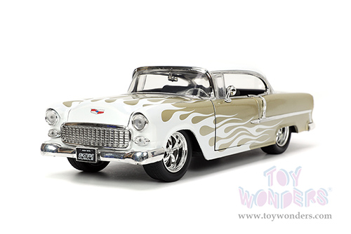 Jada Toys Bigtime Muscle - Chevrolet® Bel Air® Hardtop (1955, 1/24 scale diecast model car, Gold with White Flames) 32917/4