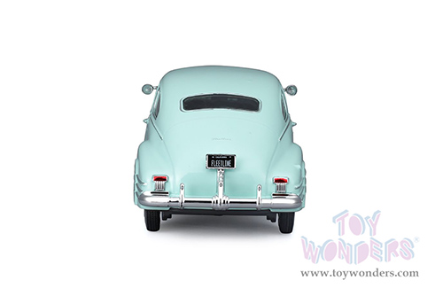 Maisto - Special Edition | Chevrolet® Fleetline Aerosedan (1948, 1/24 scale diecast model car, Light Green) 32921GN