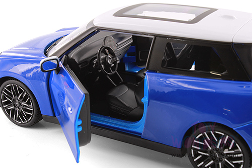 Showcasts® Collectibles - Mini Cooper SE (JO1)(2024, 1/24 scale diecast model car, Blue) 32926D MAP: $19.99