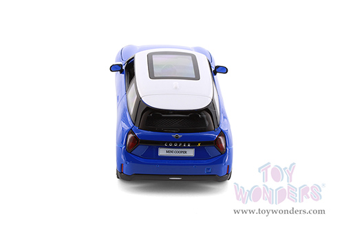 Showcasts® Collectibles - Mini Cooper SE (JO1)(2024, 1/24 scale diecast model car, Blue) 32926D MAP: $19.99