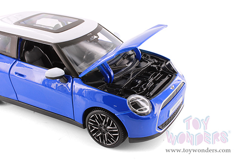Showcasts® Collectibles - Mini Cooper SE (JO1)(2024, 1/24 scale diecast model car, Blue) 32926D MAP: $19.99