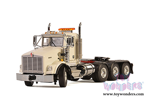 WSI Models - Kenworth T800 8X4 4 Axle Truck (1/50 scale diecast model car, White) 33-2016