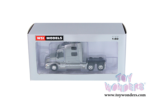 WSI Models - Volvo VN 780 6x4 3 Axle Truck (1/50 scale diecast model car, Silver) 33-2030
