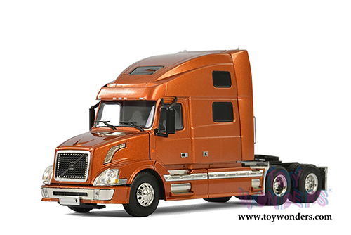 WSI Models - Volvo VN 780 6x4 3 Axle Truck (1/50 scale diecast model car, Bronze) 33-2031