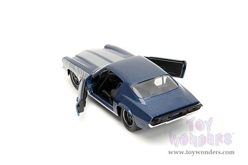 Jada Toys - Hollywood Rides | Marvel Avengers Chevrolet&reg; Camaro&reg; with Winter Soldier Diecast Figure (1973, 1/32 scale diecast model car, Blue/Gray Stripes) 33073
