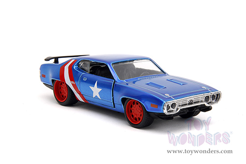 Jada Toys - Hollywood Rides | Marvel Avengers Plymouth GTX with Captain America Diecast Figure (1972, 1/32 scale diecast model car, Blue/Red and White Stripes) 33081