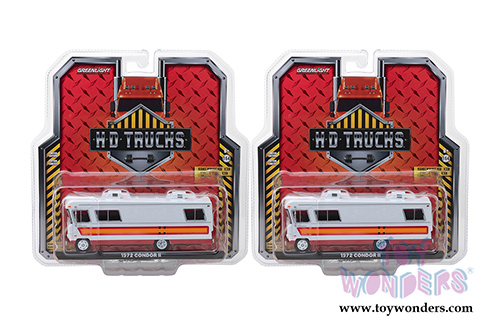 Greenlight - Heavy Duty Trucks Series 13 | Condor II RV (1972, 1/64 scale diecast model car, Orange/Maroon) 33130B/48