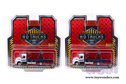Greenlight - Heavy Duty Trucks Series 16 | International Durastar Flatbed Truck with Serviceman Figure - Goodyear Roadside Service (2013, 1/64 scale diecast model car, White) 33160C/48