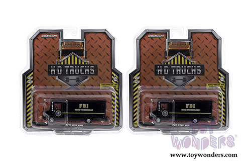 Greenlight - Heavy Duty Trucks Series 19 | Step Van FBI Bomb Technicians (2019, 1/64 scale diecast model car, Brown) 33190C/48