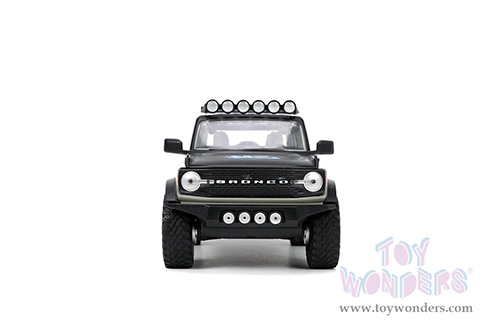 Jada Toys Just Trucks | Ford Bronco Hardtop "M2 Motoring" (2021, 1/24 scale diecast model car, Gray/White/Matte Black) 33299