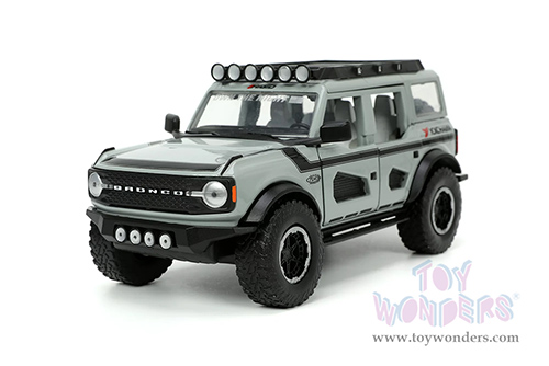 Jada Toys Just Trucks | Ford Bronco Hardtop "Own the Night" Yokohama (2021, 1/24 scale diecast model car, Gray/Black stripes) 33300