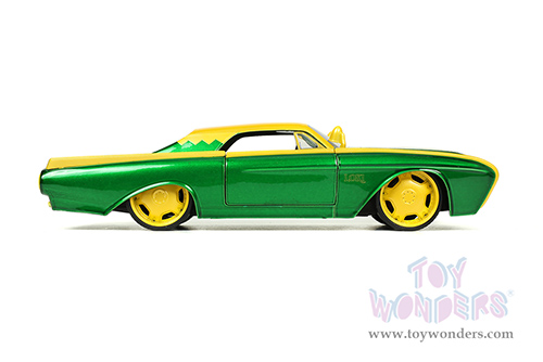 Jada Toys - Hollywood Rides | Ford Thunderbird with Marvel  Loki™ Diecast Figurine (1963, 1/24, diecast model car, Green/Yellow) 33357