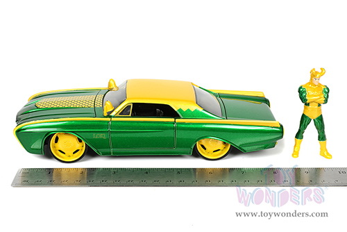 Jada Toys - Hollywood Rides | Ford Thunderbird with Marvel  Loki™ Diecast Figurine (1963, 1/24, diecast model car, Green/Yellow) 33357