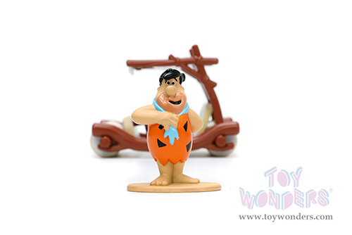 Jada Toys Hollywood Rides - Flintmobile with Fred Flinstone Diecast Figurine (1/32 scale diecast model car, Brown) 33382