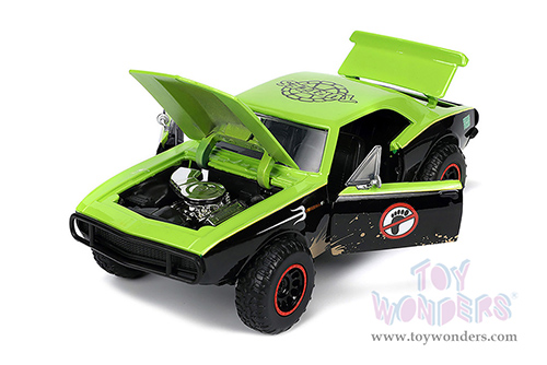 Jada Toys - Hollywood Rides | Chevrolet® Camaro® (Dirty Version) with Raphael Diecast Figure "Teenage Mutant Ninja Turtles" (1967, 1/24, diecast model car, Bright Green/Matte Black) 33386
