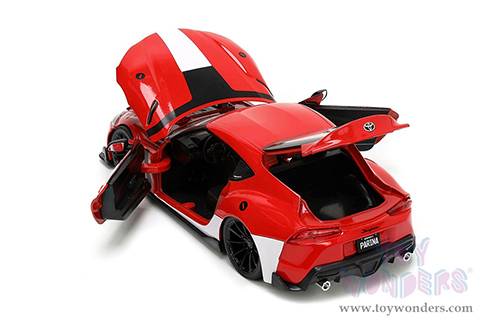 Jada Toys - Hollywood Rides | ROBOTECH&reg; Toyota Supra with Miriya Sterling Diecast Figure (2020, 1/24, diecast model car, Red/White) 33679