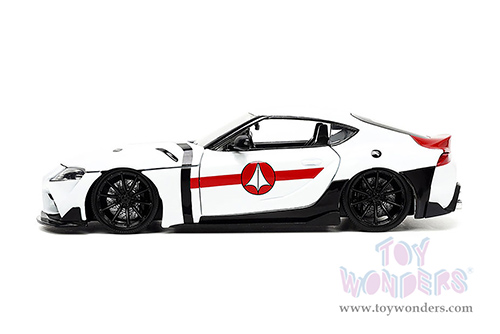 Jada Toys - Hollywood Rides | Robotech Toyota Supra with Rick Hunter Diecast Figurine (2020, 1/24, diecast model car, White) 33685