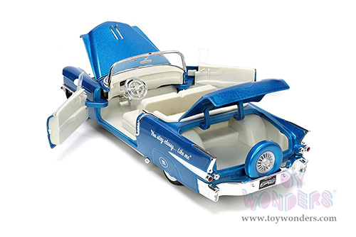 Jada Toys - Hollywood Rides | Cadillac® Eldorado Convertible with Blue M&M's Diecast Figure (1956, 1/24, diecast model car, Blue) 33726