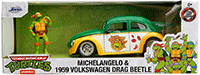 Jada Toys - Hollywood Rides | Volkswagen Drag Beetle with Michelangelo Diecast Figure "Teenage Mutant Ninja Turtles" (1959, 1/24, diecast model car, Green/Yellow) 33741