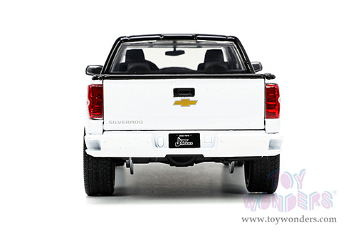 Jada Toys Just Trucks - Chevrolet&reg; Silverado&trade; Z71 Pickup Truck with Extra Wheels (2014, 1/24 scale diecast model car, White/Black) 33850