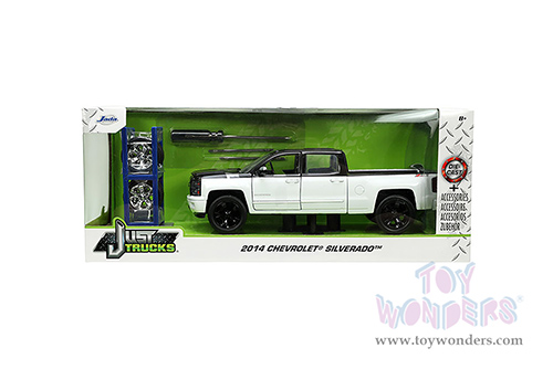 Jada Toys Just Trucks - Chevrolet&reg; Silverado&trade; Z71 Pickup Truck with Extra Wheels (2014, 1/24 scale diecast model car, White/Black) 33850