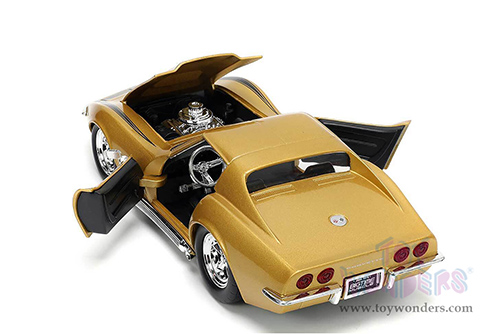 Jada Toys Bigtime Muscle - Chevrolet® Corvette® Stingray™ ZL-1 Hardtop (1969, 1/24 scale diecast model car, Gold) 33863