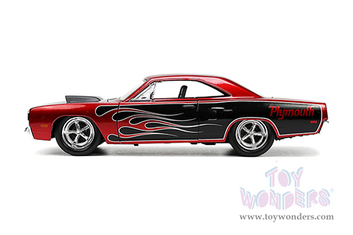 Jada Toys Bigtime Muscles - Plymouth Road Runner Hardtop (1970, 1/24 scale diecast model car, Candy Red with Flames) 33866