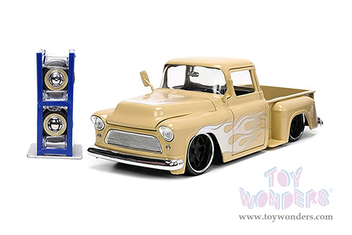 Jada Toys Just Trucks - Chevrolet&reg; Pickup and Extra Wheels (1955, 1/24 scale diecast model car, Tan/White Flames) 34024