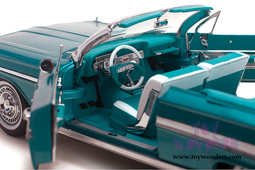 Sun Star USA - Chevy Impala Convertible (1961, 1/18 scale diecast model car, Twilight Turquoise) 3407
