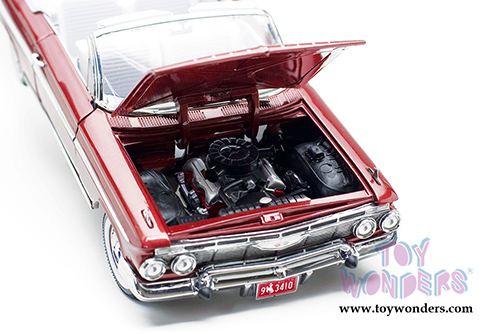 Sun Star USA - Chevrolet&reg; Impala Open Convertible (1961, 1/18 scale diecast model car, Honduras Maroon) 3410