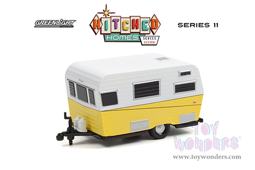 Greenlight - Hitched Homes Series 11 | Siesta Travel Trailer (1959, 1/64 scale diecast model car, White/Yellow) 34110A/48