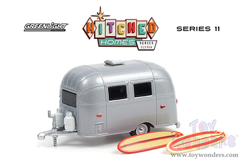 Greenlight - Hitched Homes Series 11 | Airstream 16' Bambi Travel Trailer (1/64 scale diecast model car, Aluminum) 34110F/48