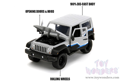 Jada Toys Just Trucks - Jeep® Wrangler with Extra Wheels (2007, 1/24 scale diecast model car, Light Gray/Black) 34194