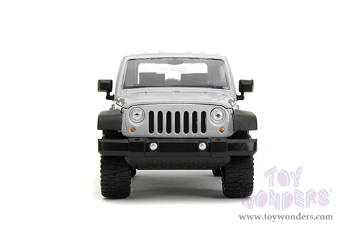 Jada Toys Just Trucks - Jeep® Wrangler with Extra Wheels (2007, 1/24 scale diecast model car, Light Gray/Black) 34194