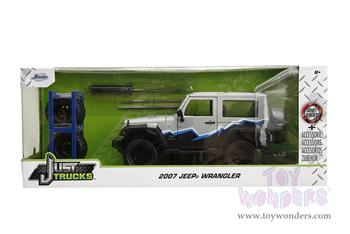 Jada Toys Just Trucks - Jeep® Wrangler with Extra Wheels (2007, 1/24 scale diecast model car, Light Gray/Black) 34194